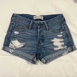 Abercrombie & Fitch Boyfriend Short
